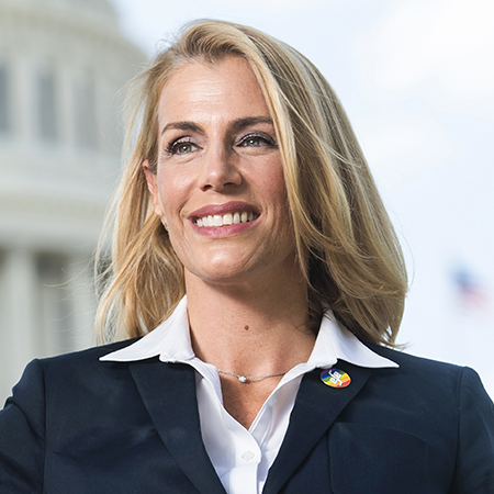 Sara Nelson